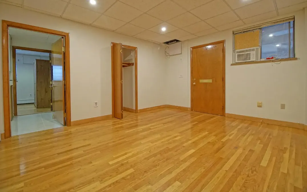 341 Summer St, Davis Square