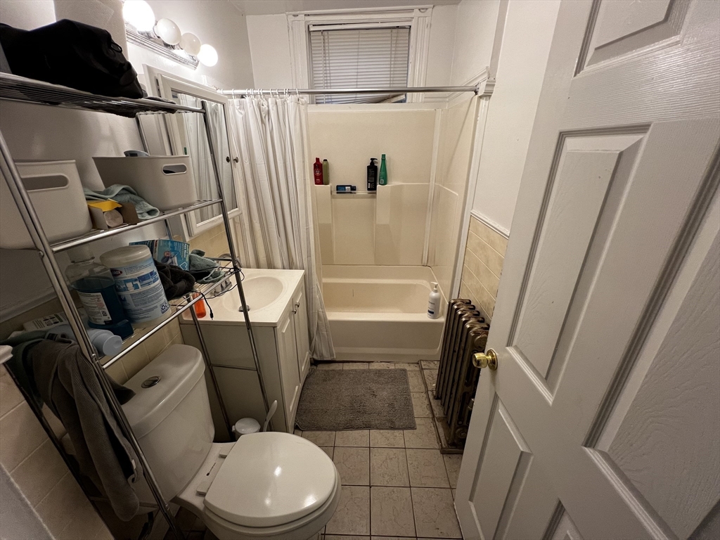 34 Cherokee St, Mission Hill