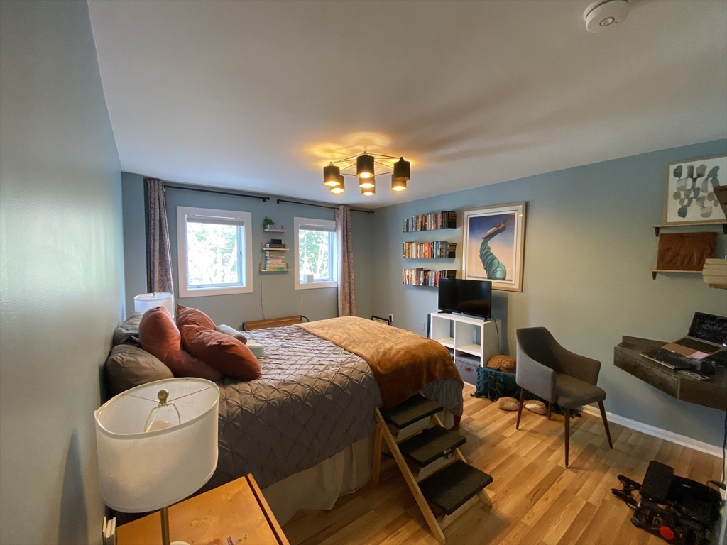 165 Cottage St, Chelsea