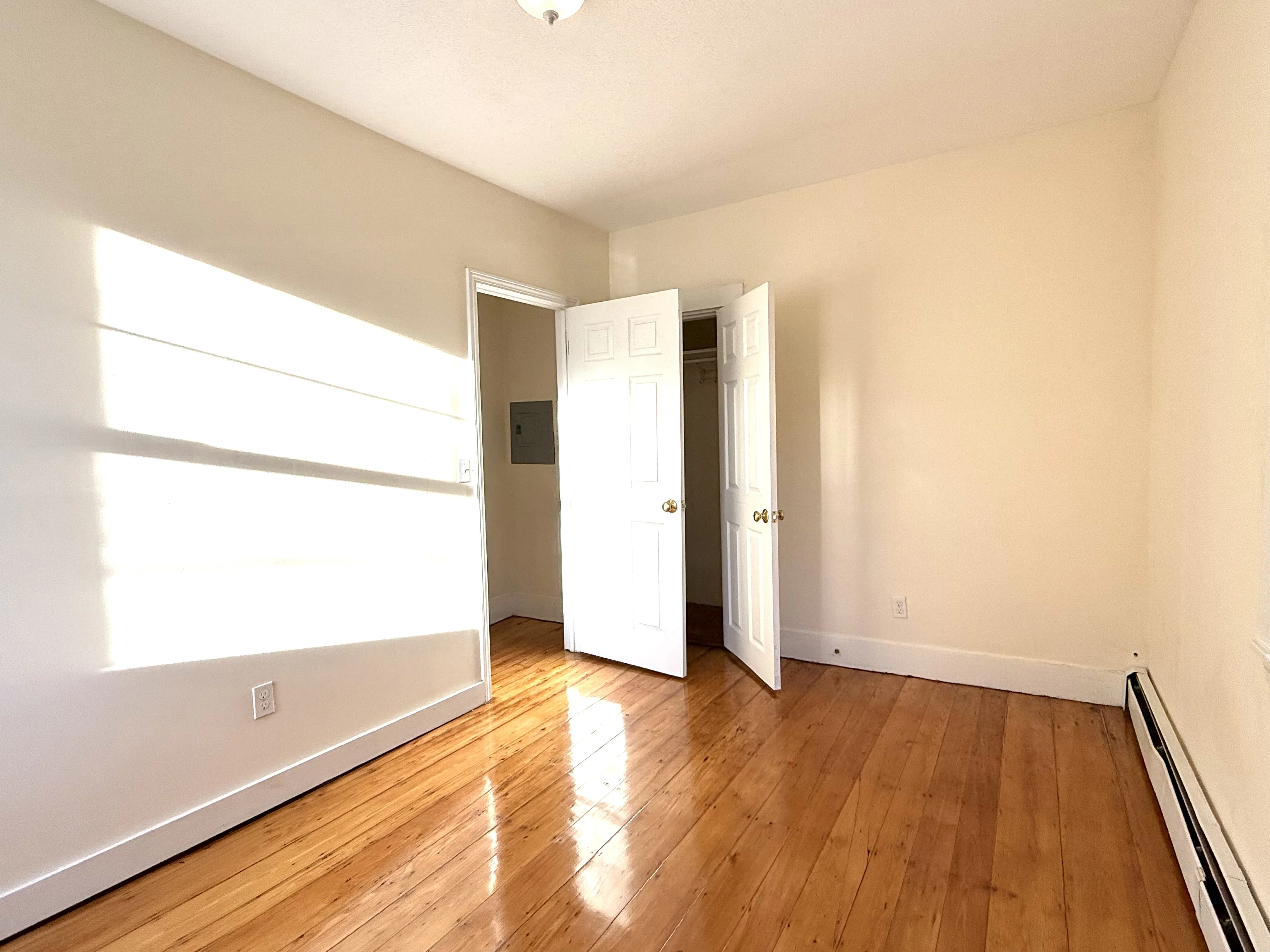 18 Roberts St, Brookline