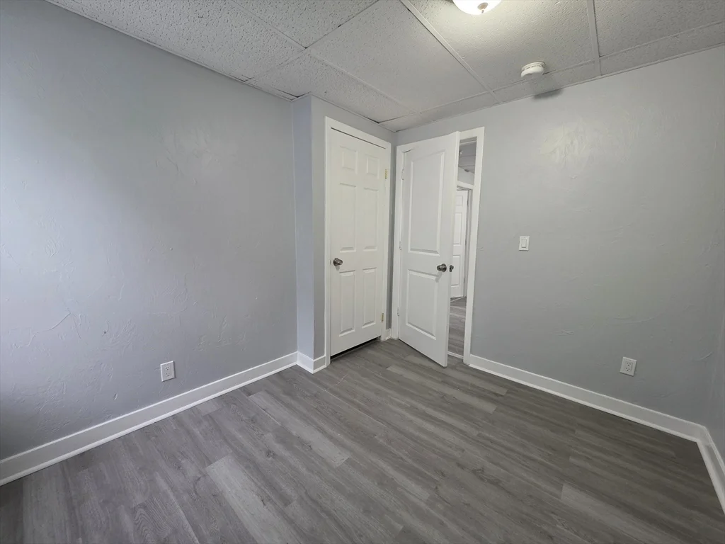 39 Harlem, Worcester