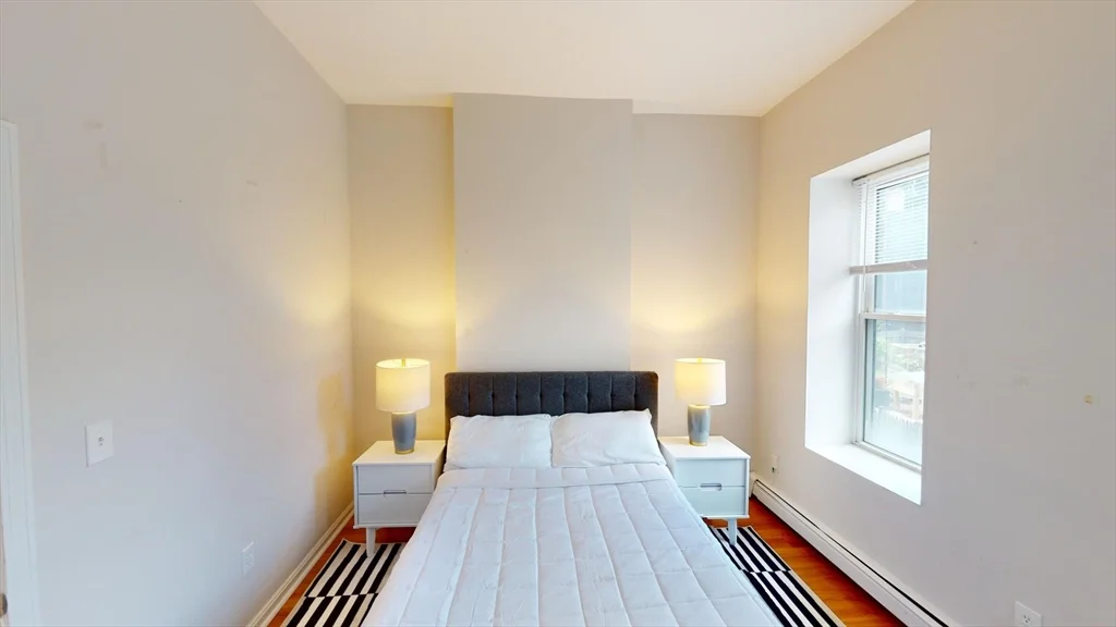 96 Hammond St, South End