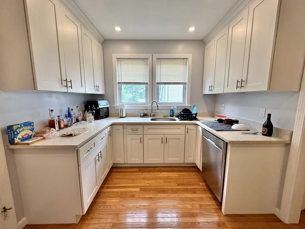 78 Hunnewell Ave, Brighton