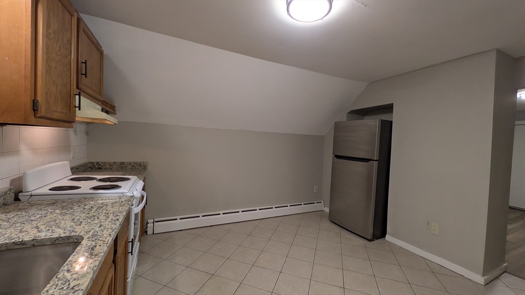 19 Harrison Ave, Taunton