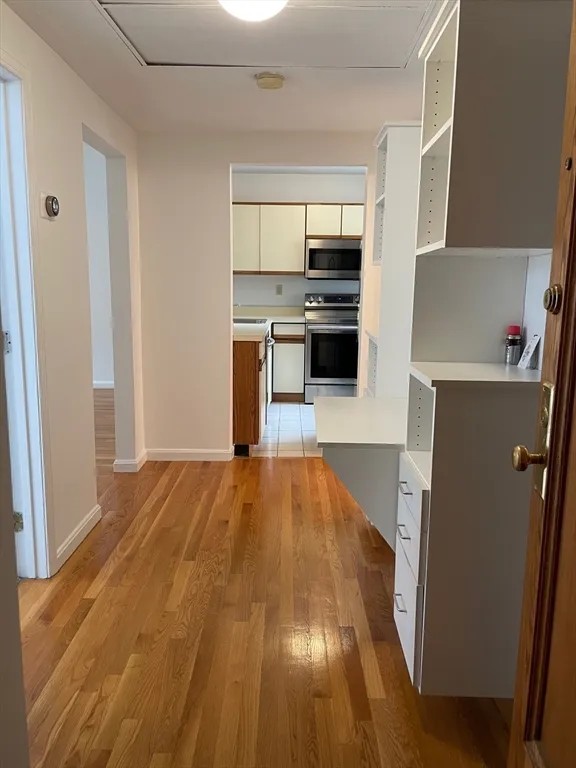 1409 Commonwealth Ave, Brighton