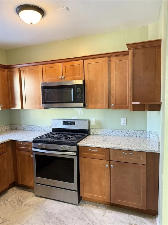 123 Glendower Rd, Roslindale