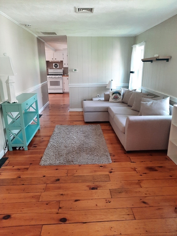 26 Virginia St, Marshfield