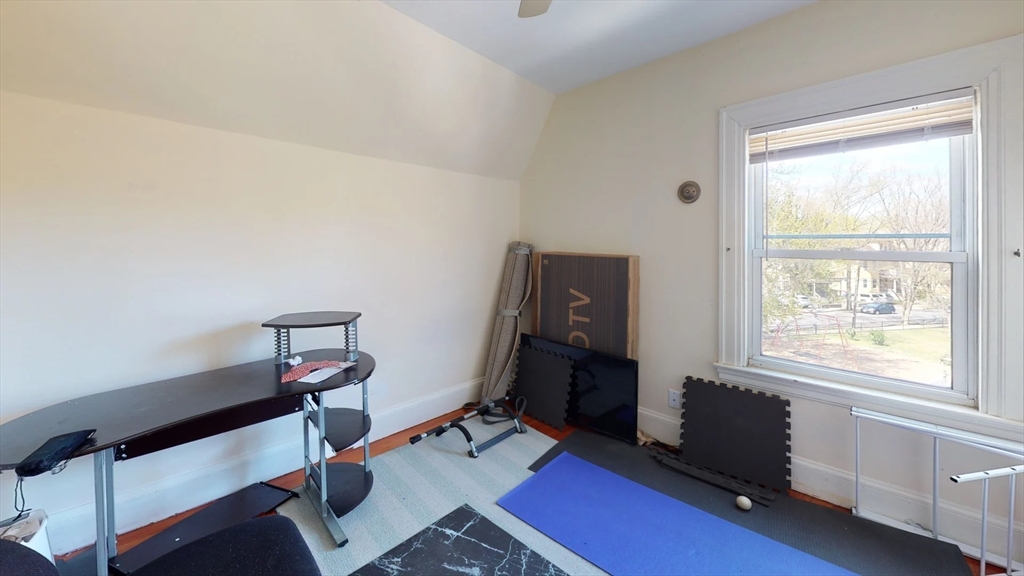 96 Columbia St, Brookline