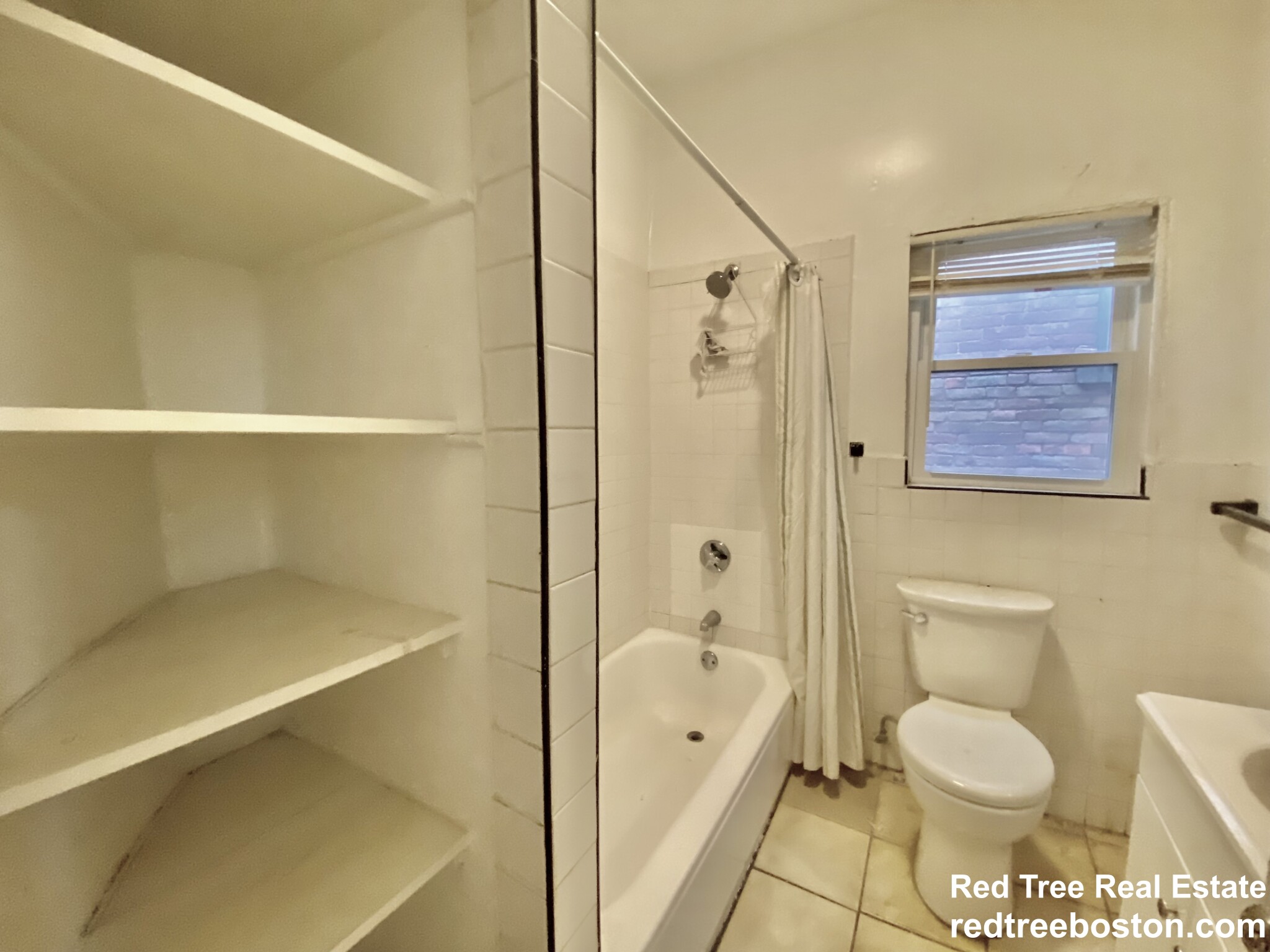 3142 Washington St, Jamaica Plain