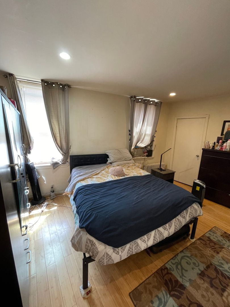 1 bed, 1 bath apartment for rent at 212 Maverick Unit 1, East Boston — photo 4 of 7