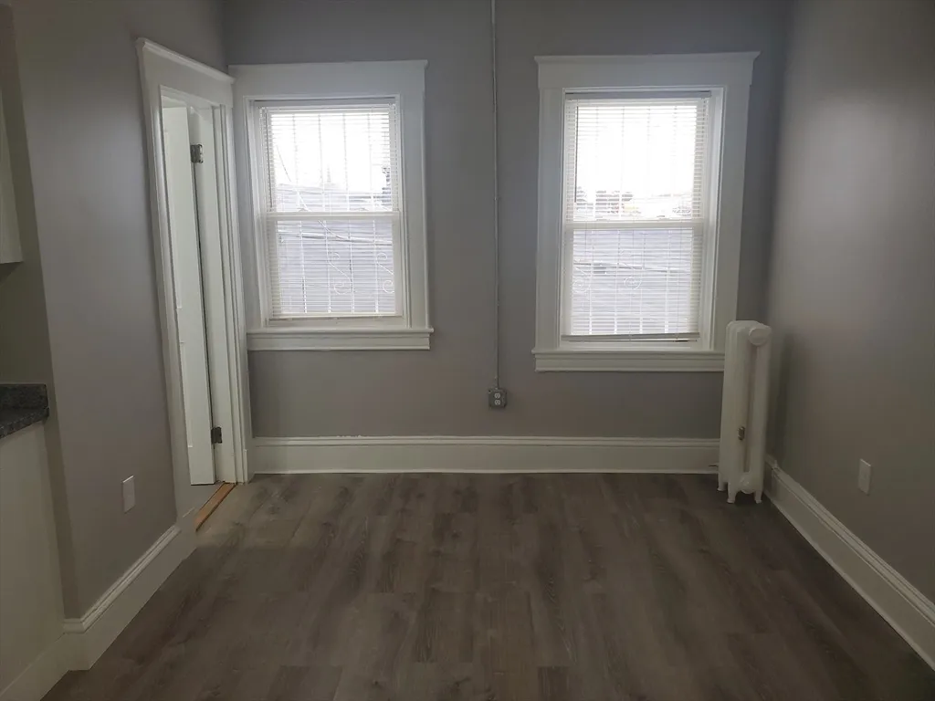 738 Washington St, Norwood