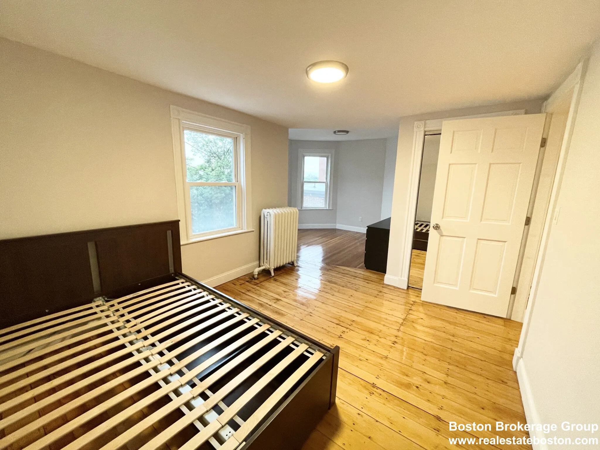 22 Parker Hill Ave, Mission Hill