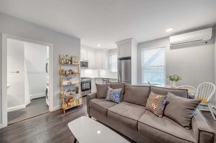 1 Chelsea Ter, East Boston