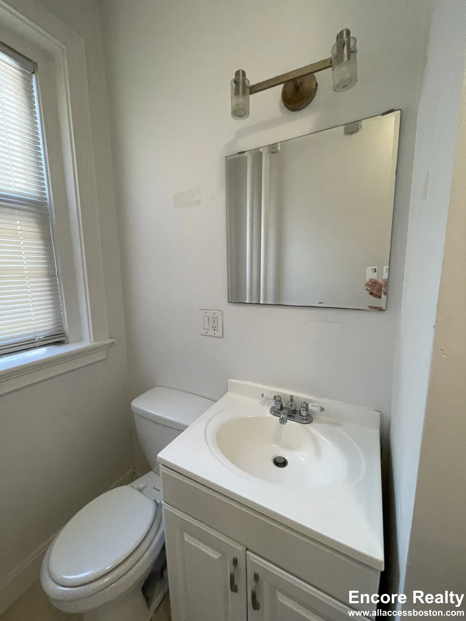 11 Peterborough St, Fenway