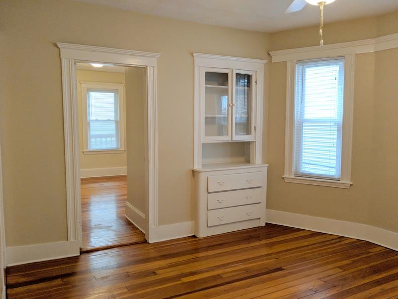 79 Conwell Ave, West Somerville