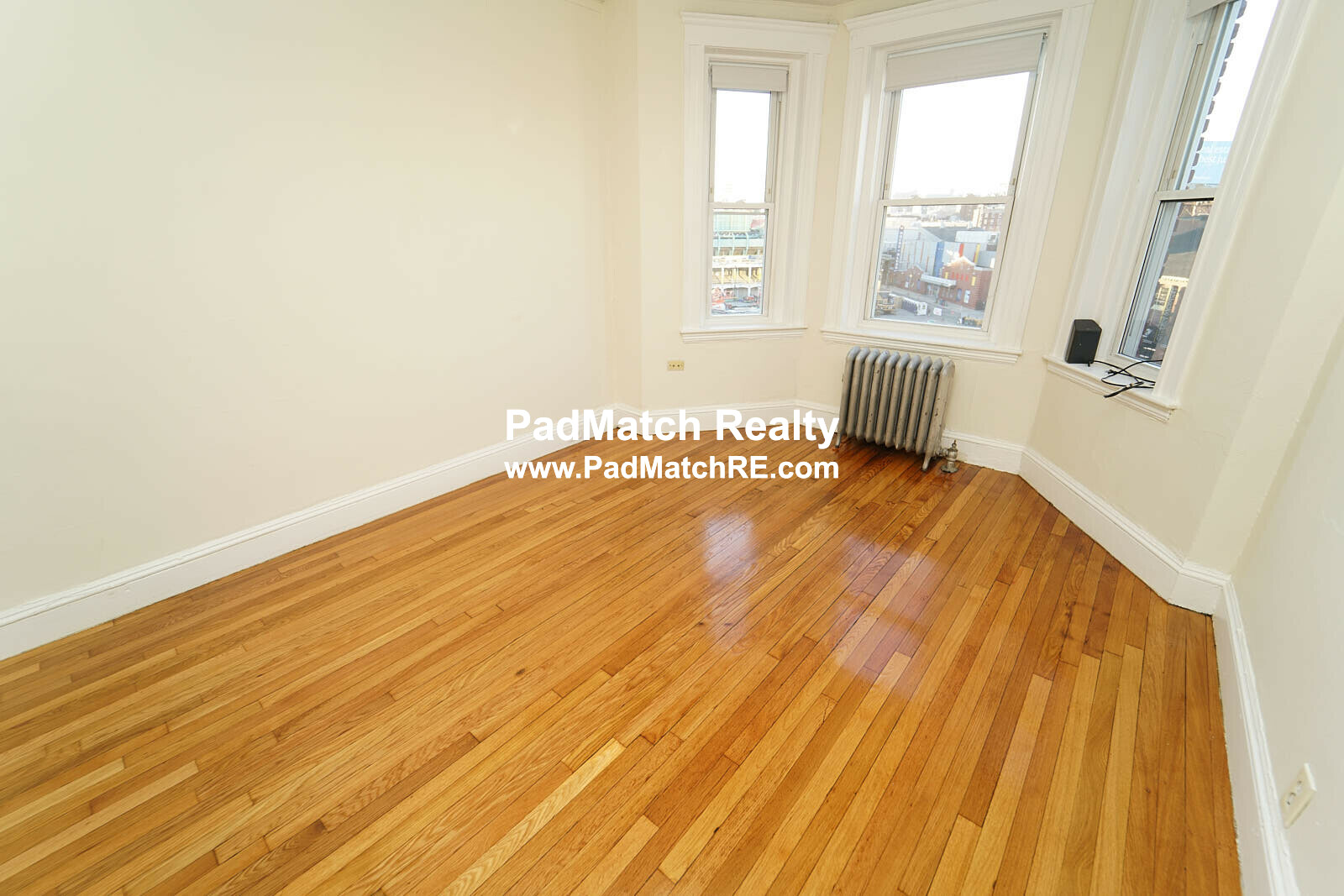 1175 Boylston St, Fenway