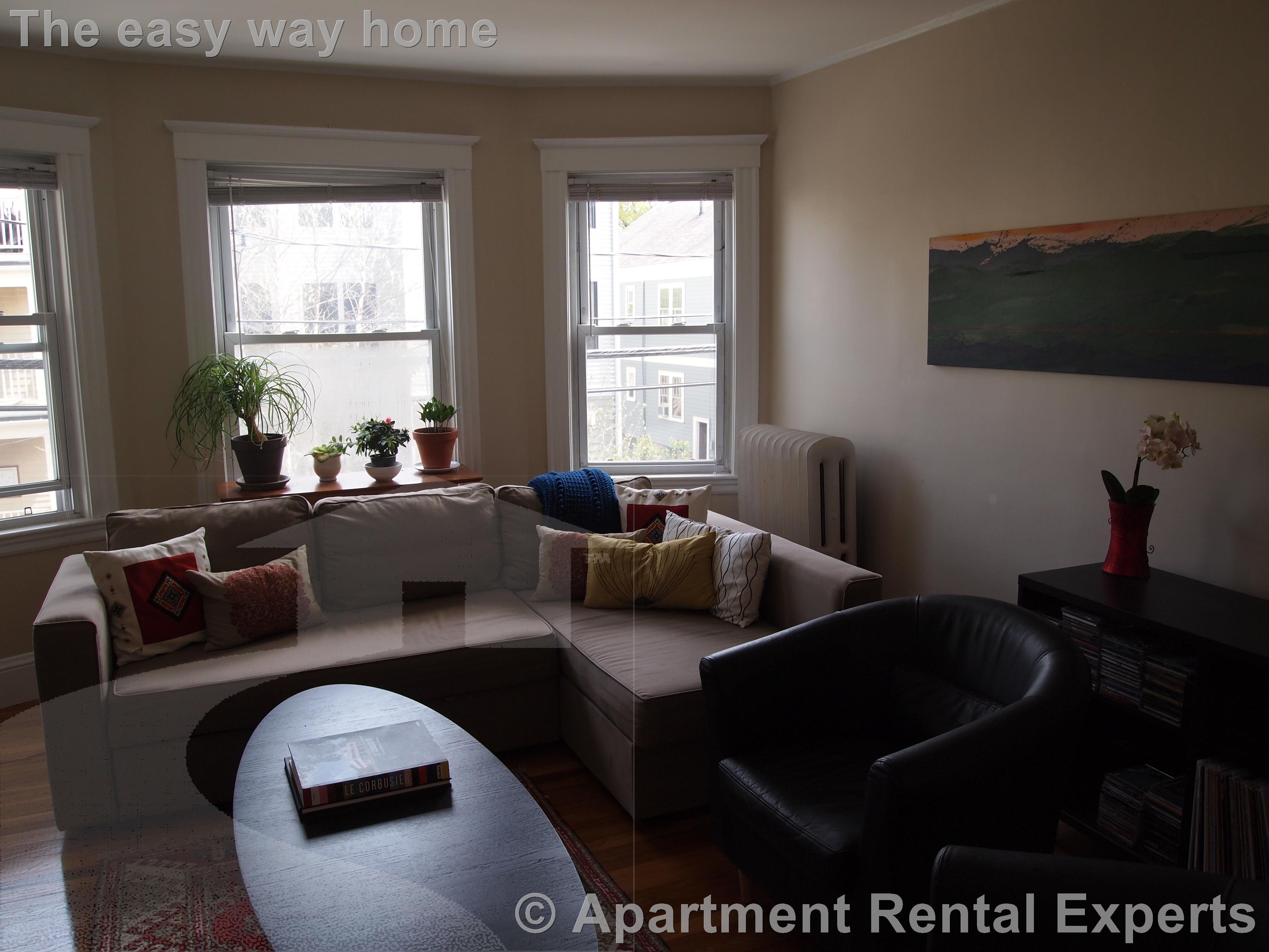 56 Standish St, Huron Village