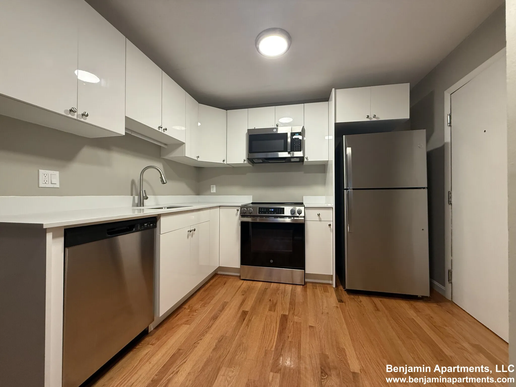 226 Parker Hill Ave, Mission Hill