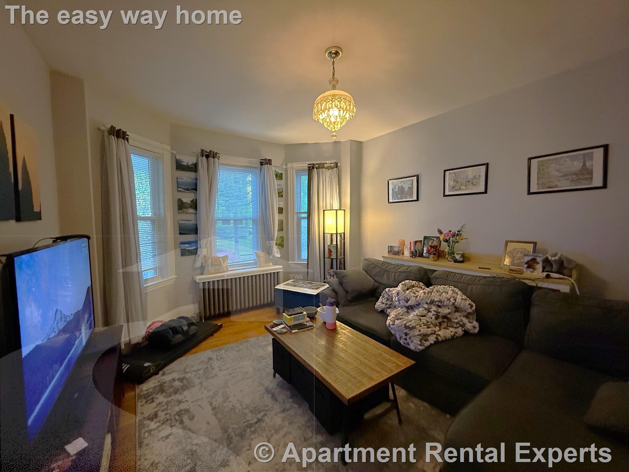 42 Glenwood Rd, Magoun Square