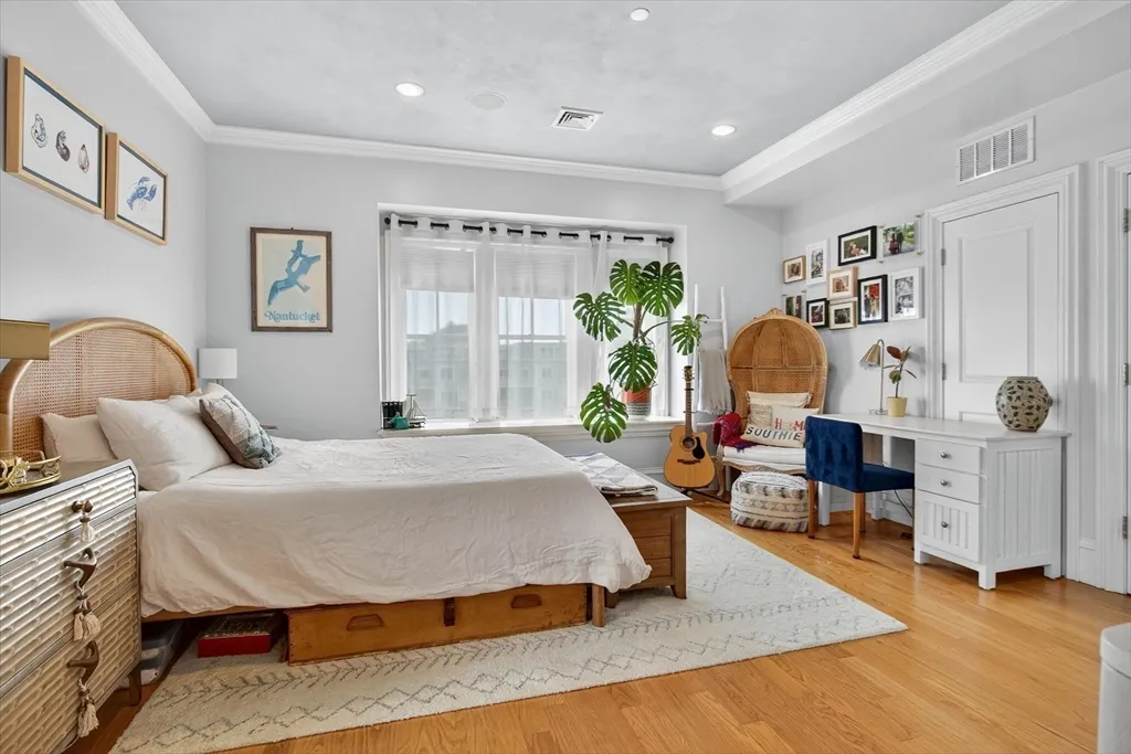 862 East 2nd St, South Boston