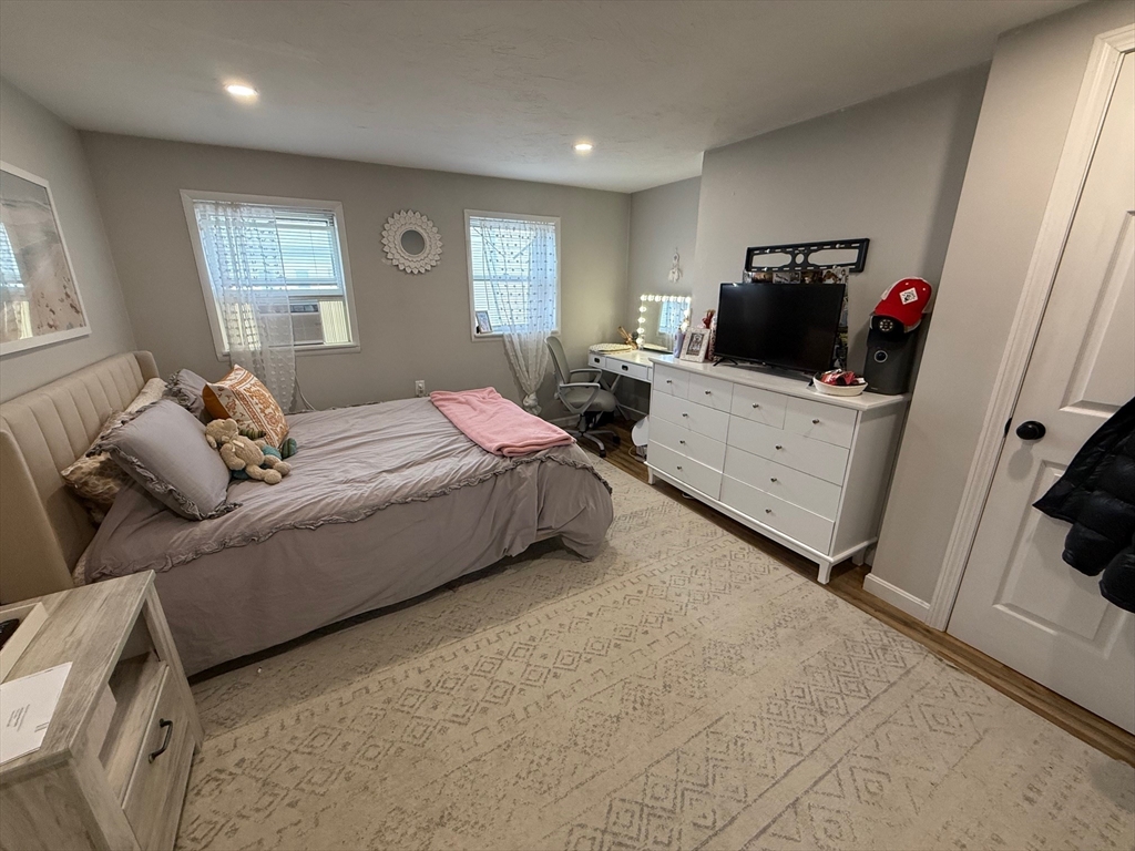 281 Bowen, South Boston