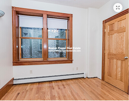 97 Myrtle St, Beacon Hill