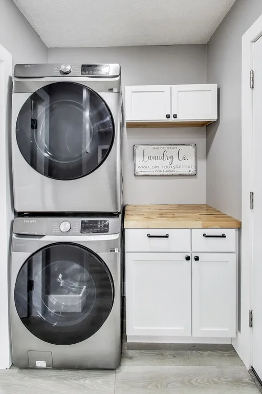 24 Clematis St, Winchester