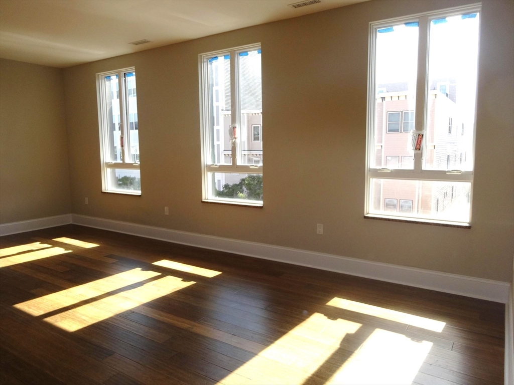 380 W Broadway, South Boston