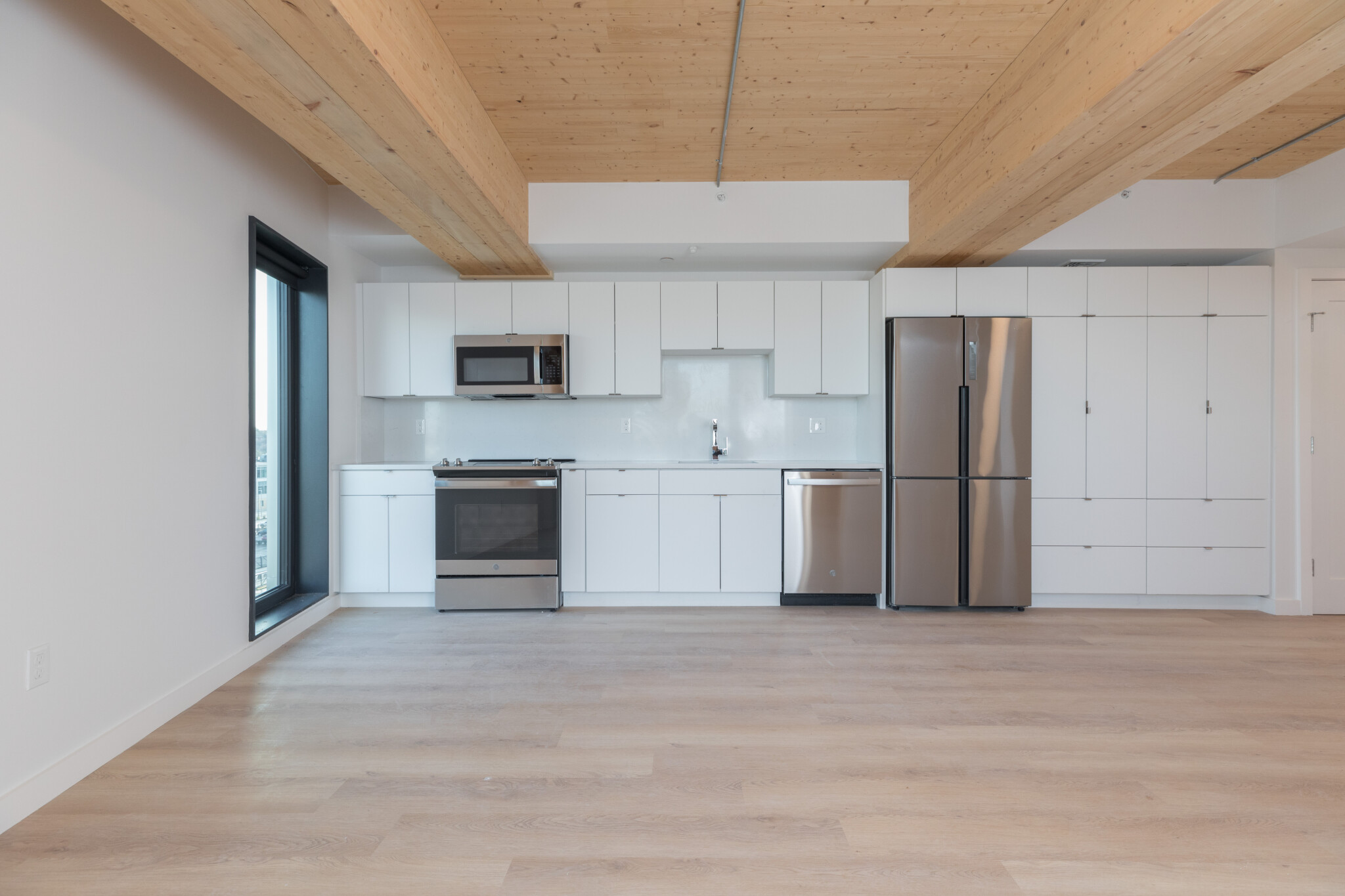 11 East Lenox St, Roxbury