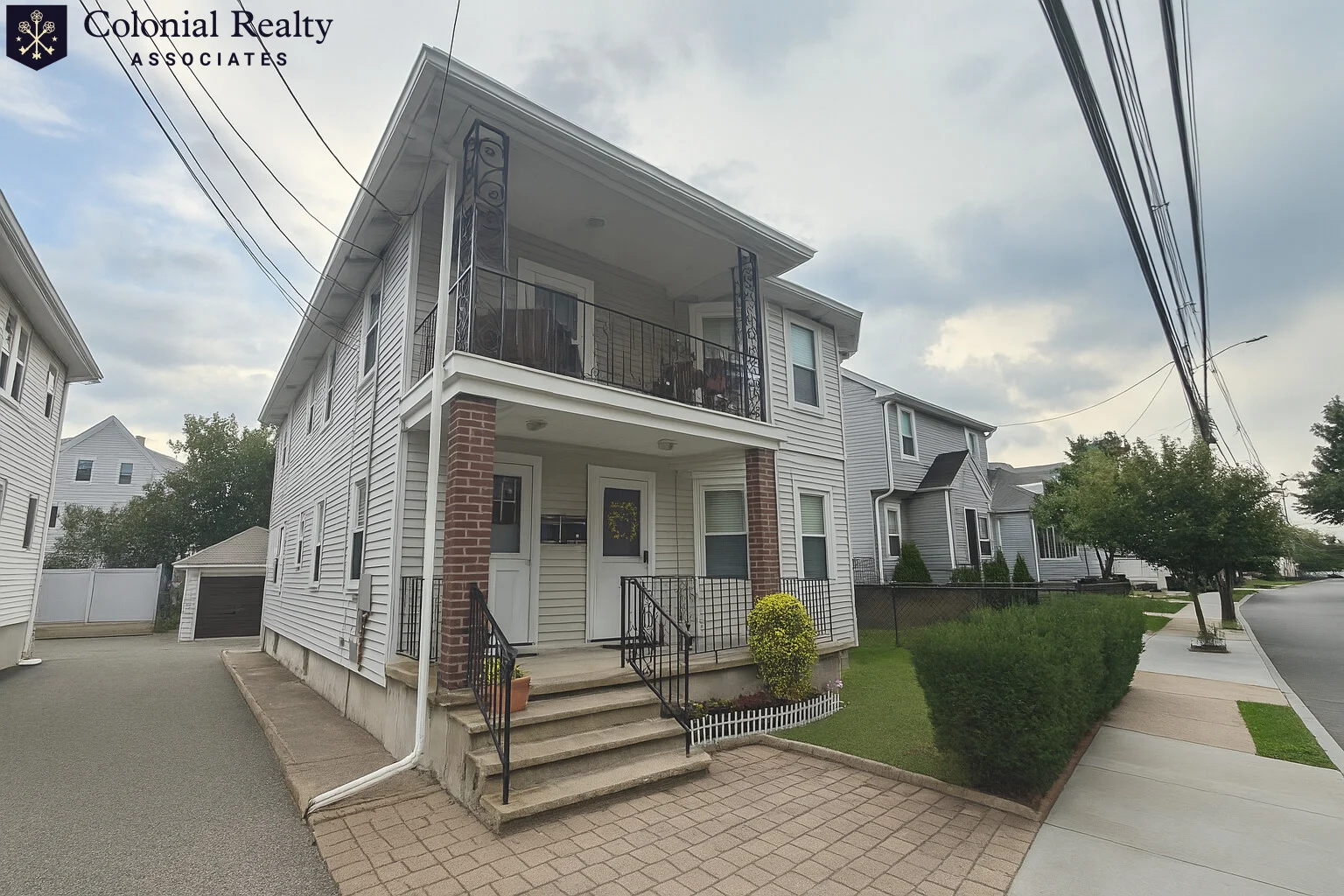 173 Lexington St, Watertown