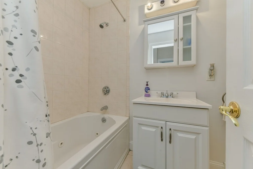 277 Silver, South Boston