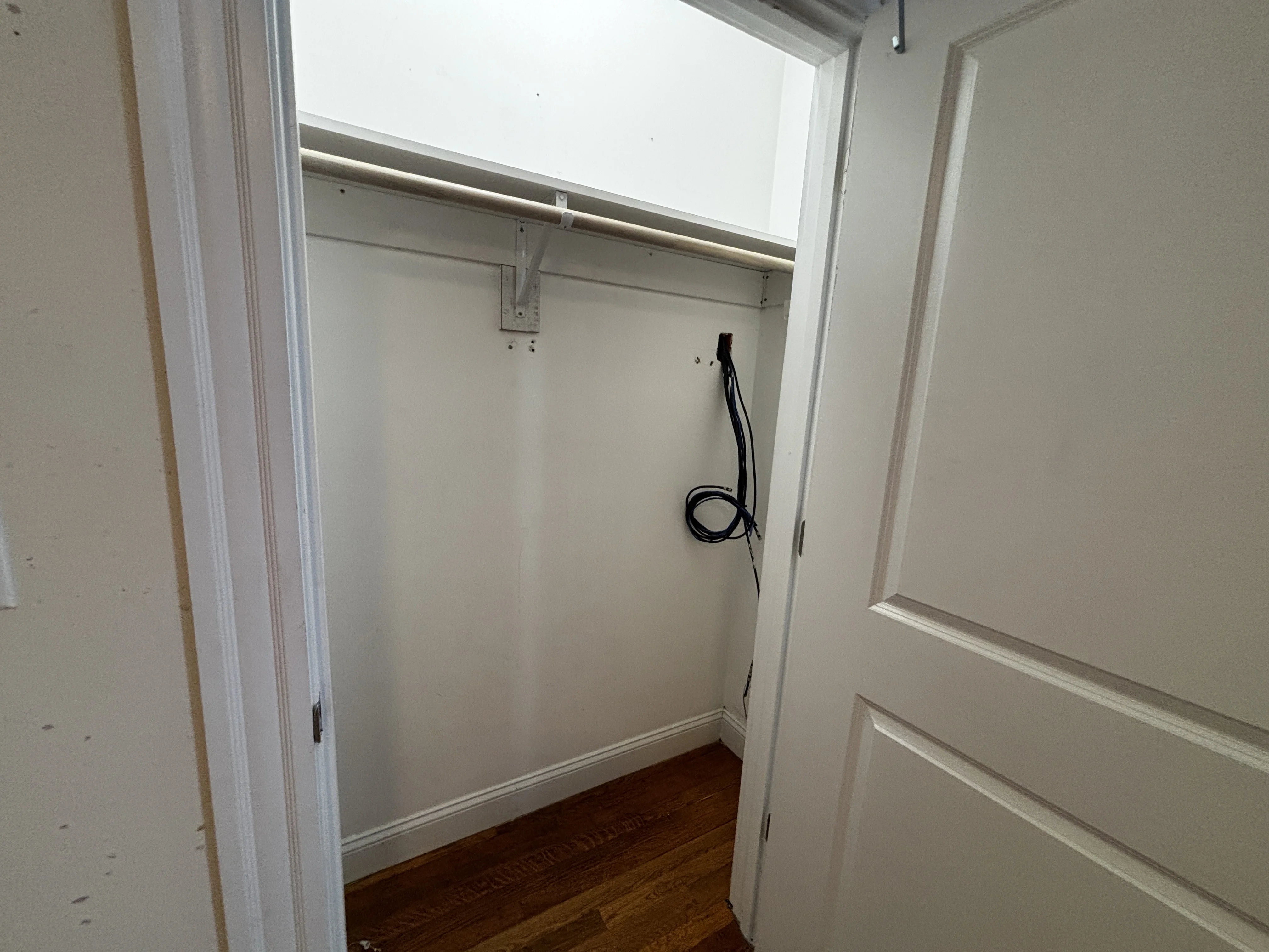 15 Glenville Ave, Allston