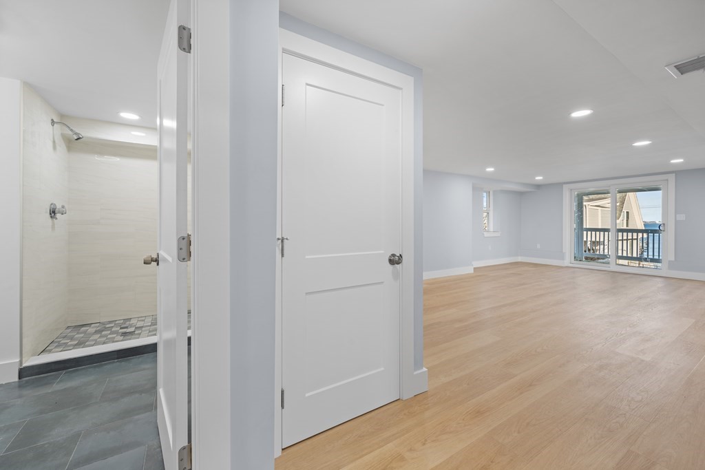 228 Bellingham Ave, Revere