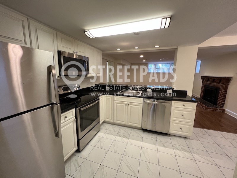 55 Langdon St, Neighborhood Nine