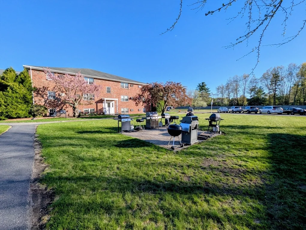 89 Pleasant St, Medfield