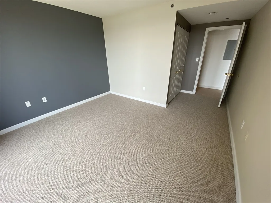 10 Museum Way, East Cambridge