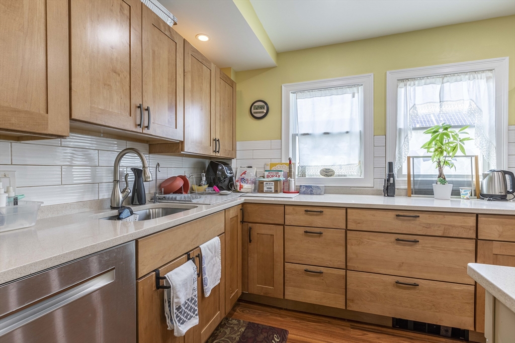 66 Hall Ave, Somerville