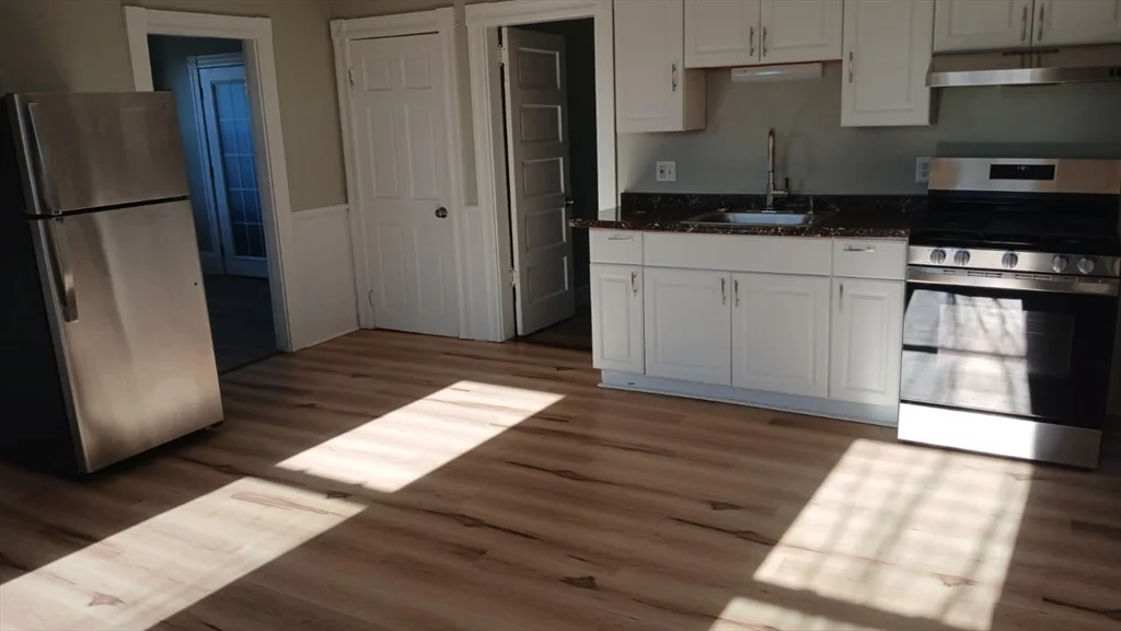 275 Jefferson Ave, Salem