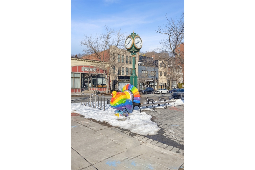 1618 Beacon St, Brookline