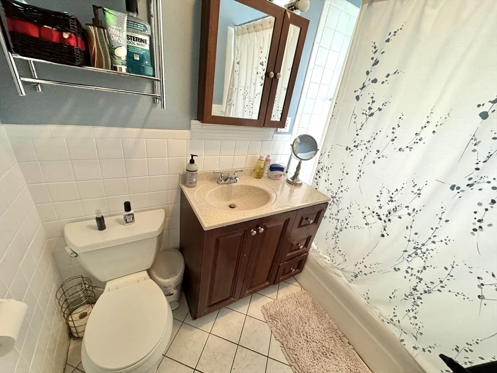 24 Olcott St, Watertown