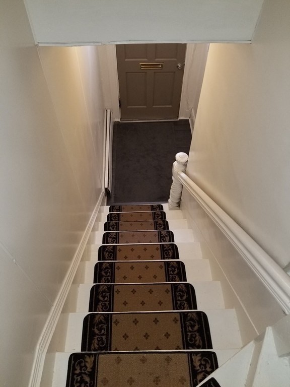 8 Greenwich St, Mission Hill