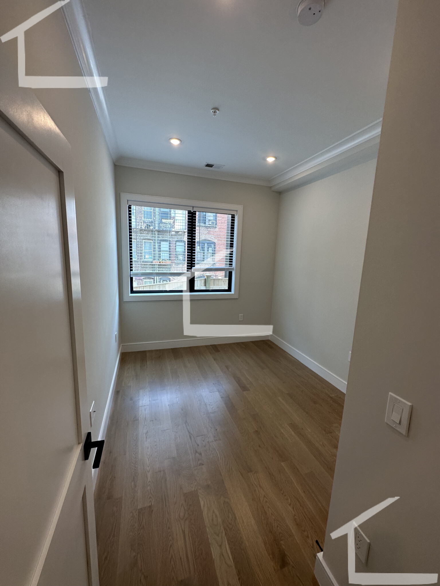 16 Highgate St, Allston