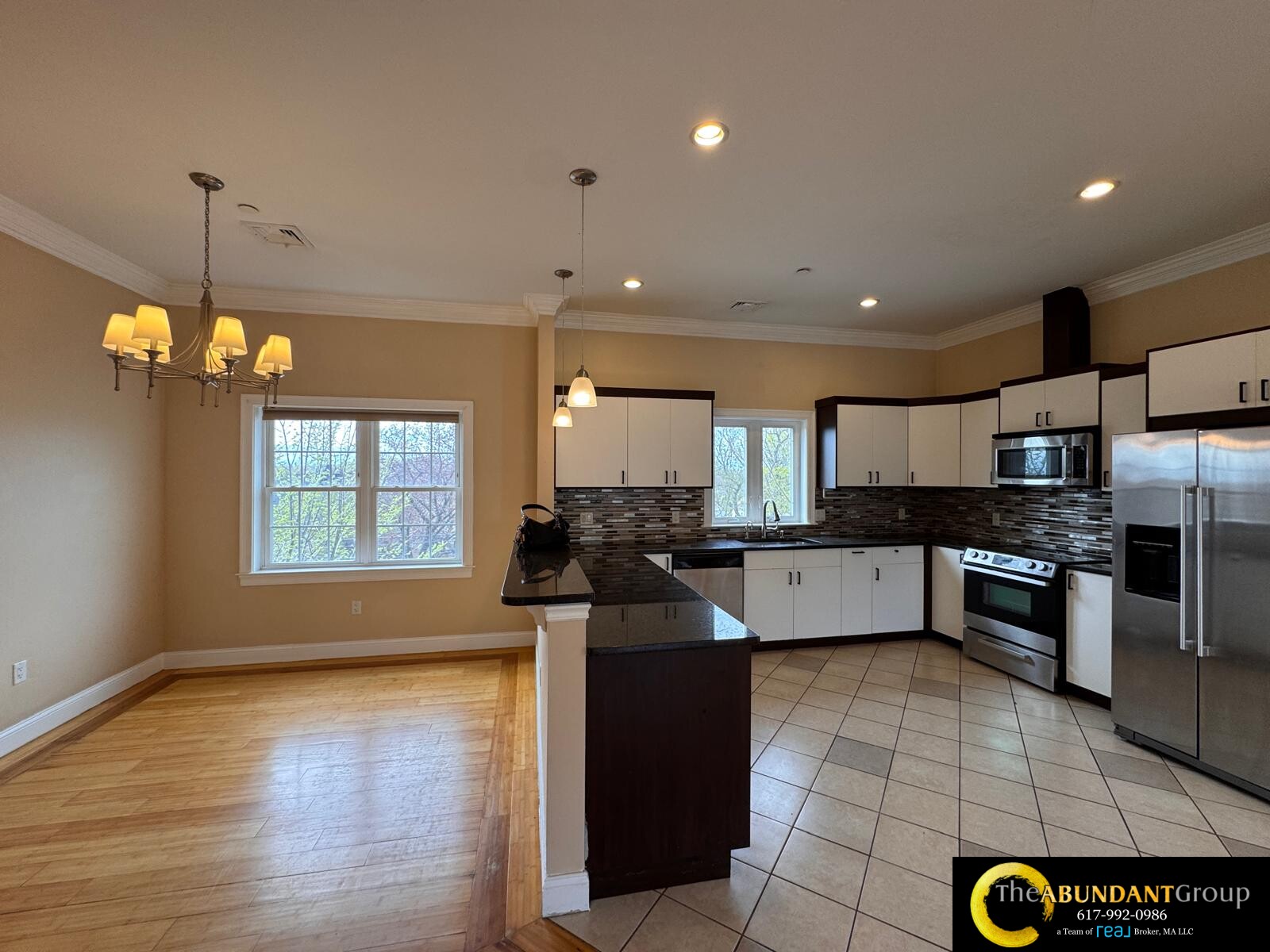 473 Revere Beach Pkwa, Revere