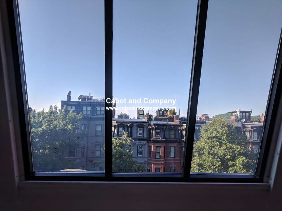 312 Marlborough St, Back Bay