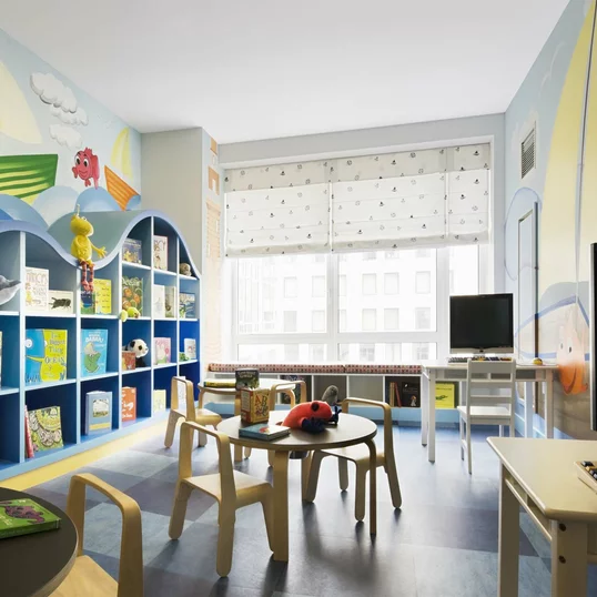 135 Clarendon St, Back Bay