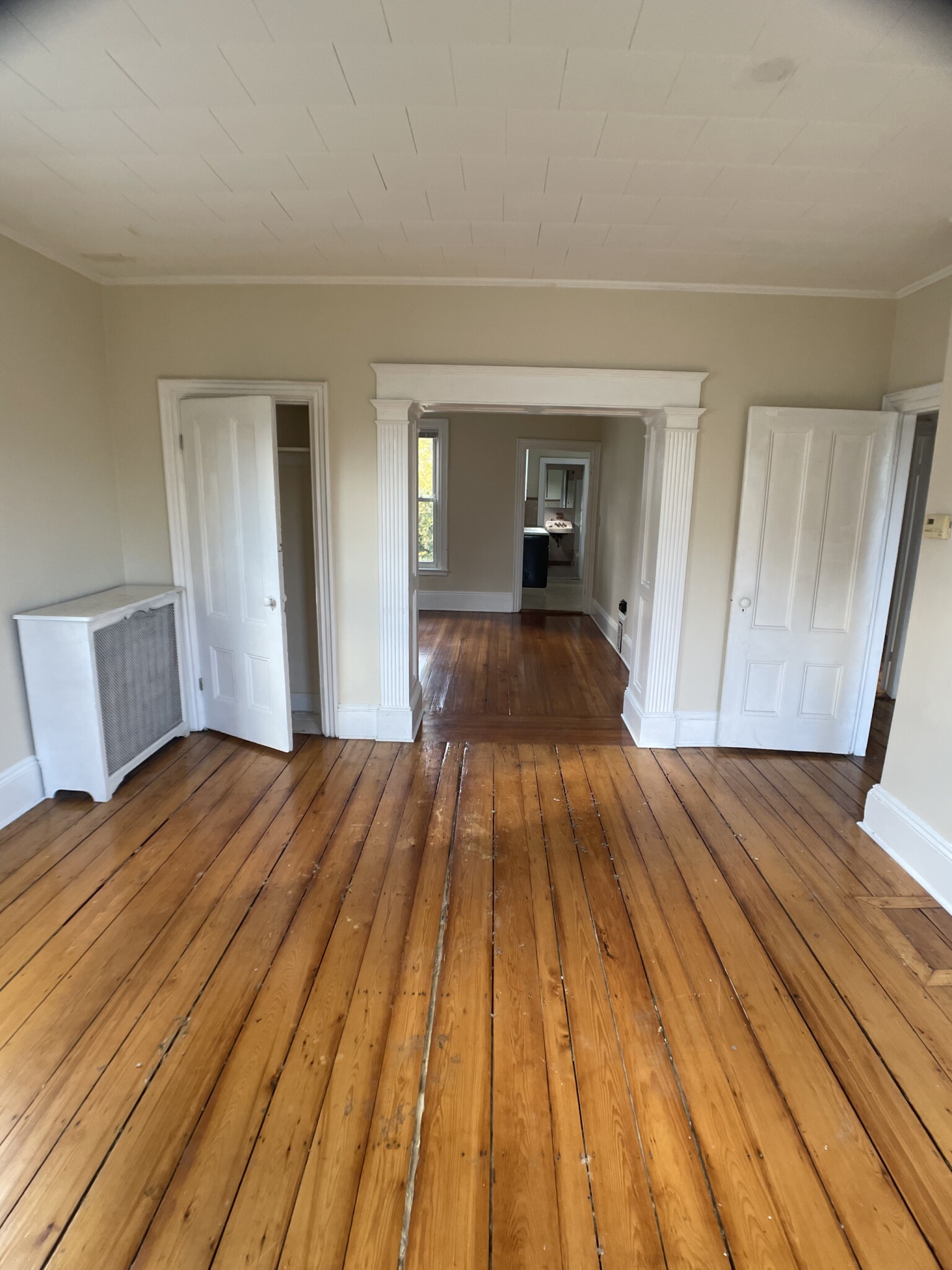 11 Clarendon Ave, Teele Square