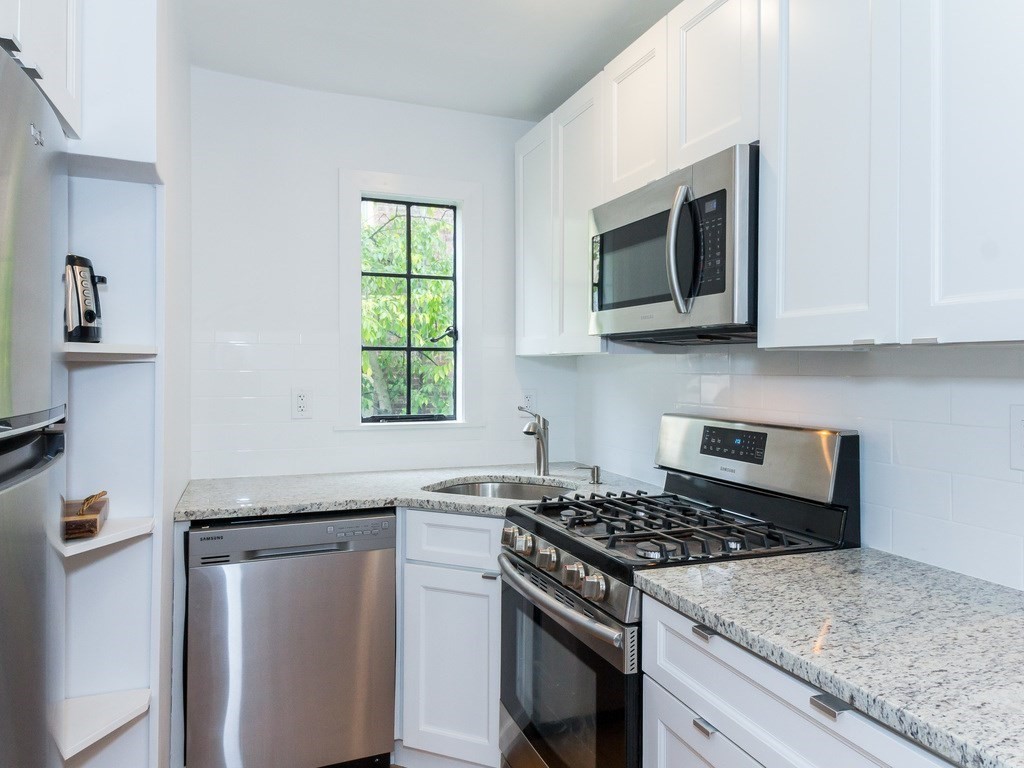 3 Everett St, Baldwin