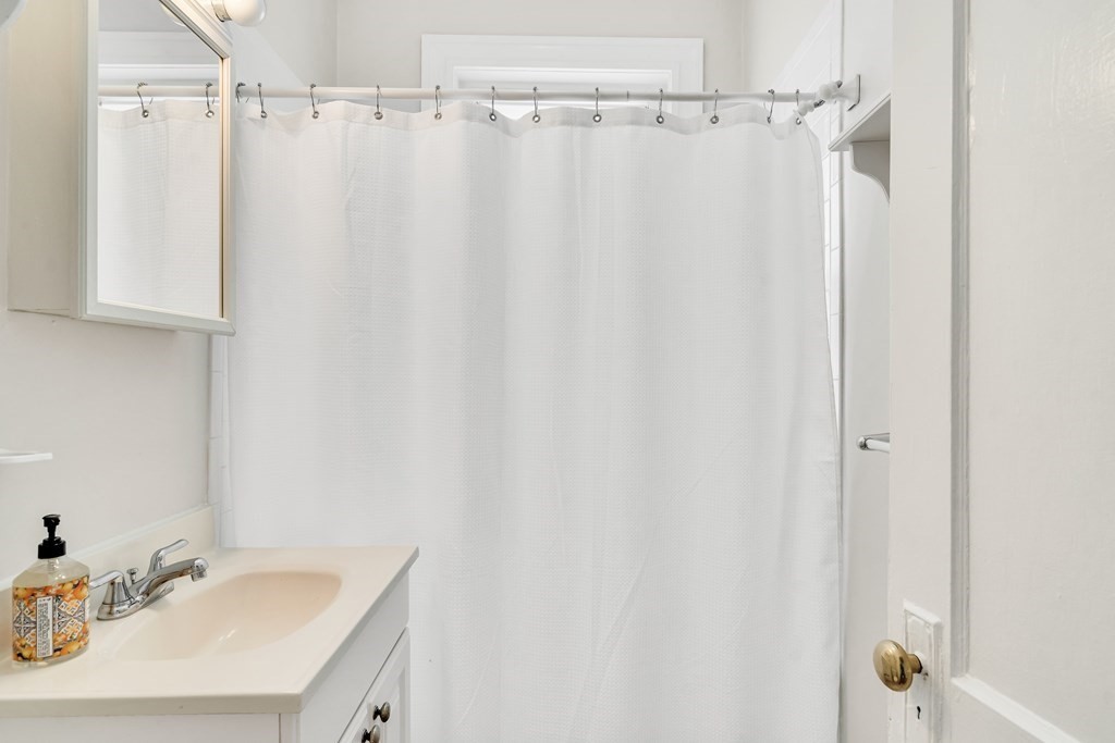 1625 Commonwealth Ave, Brighton