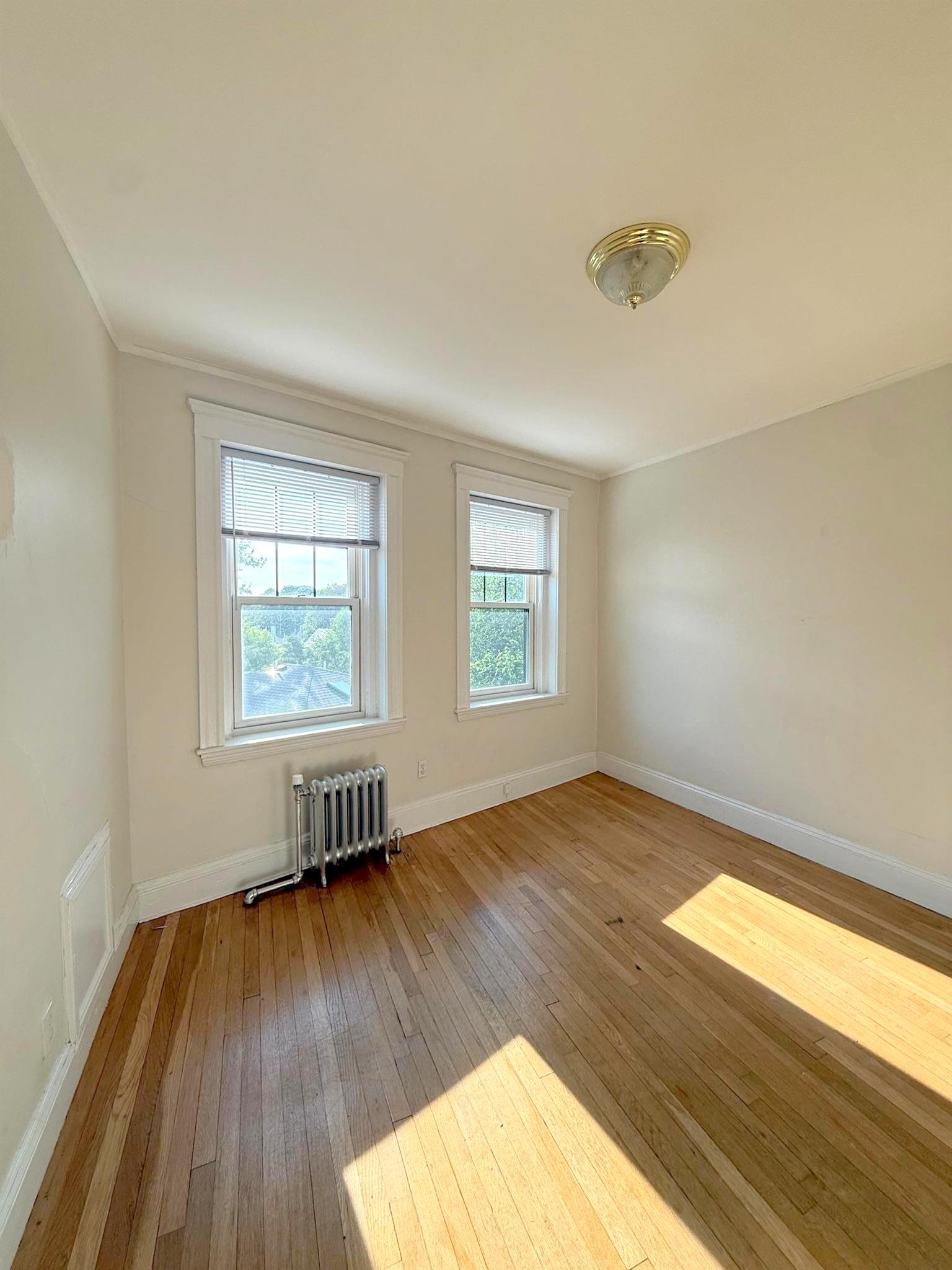 1558 Massachusetts Ave, Neighborhood Nine