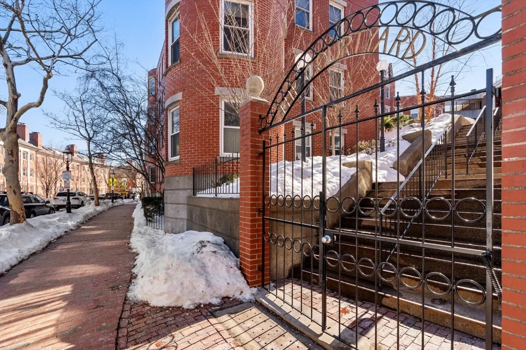 47 Harvard St, Charlestown